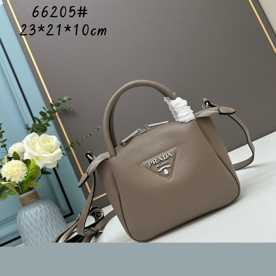 Pra*a top handle bags